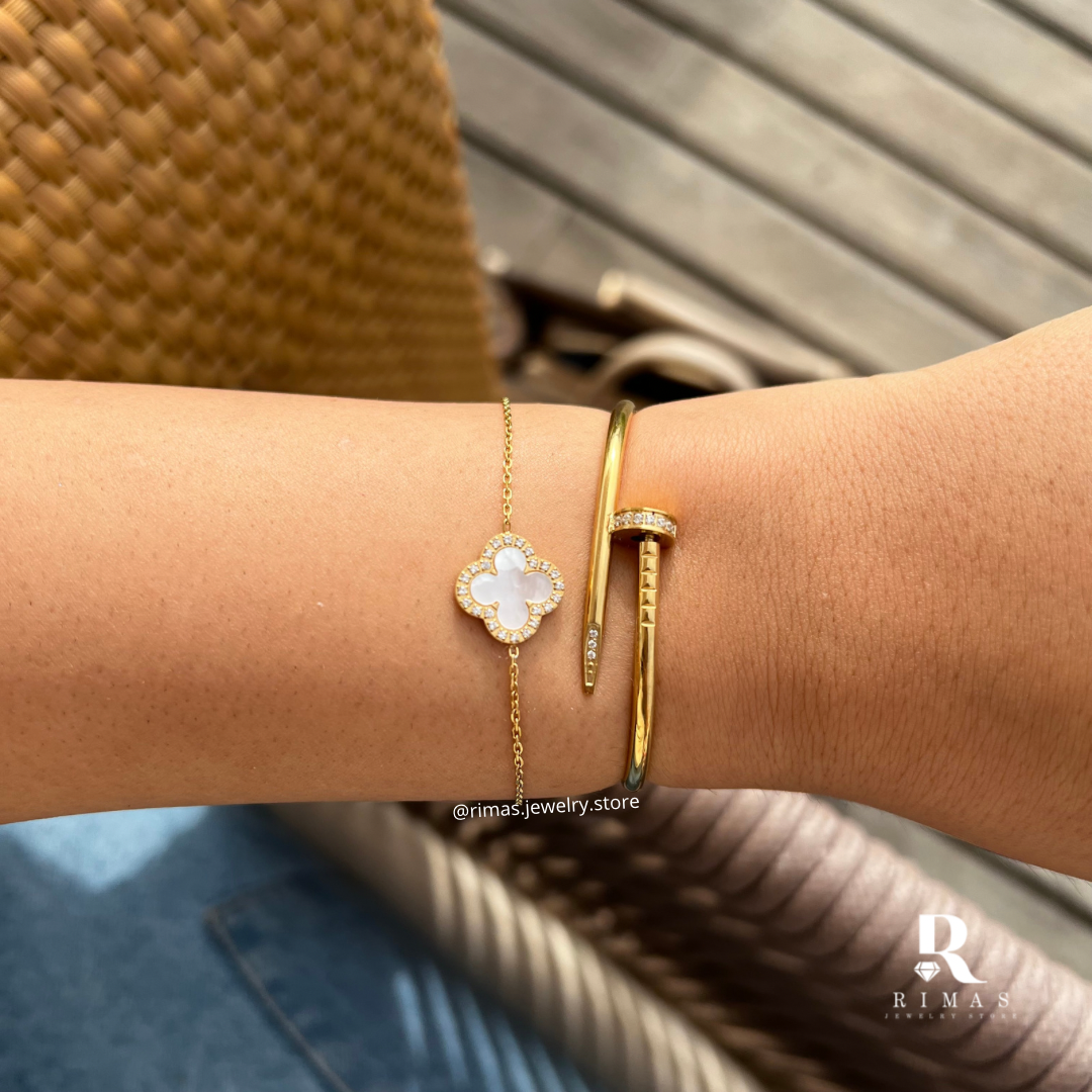 Bracelet clous