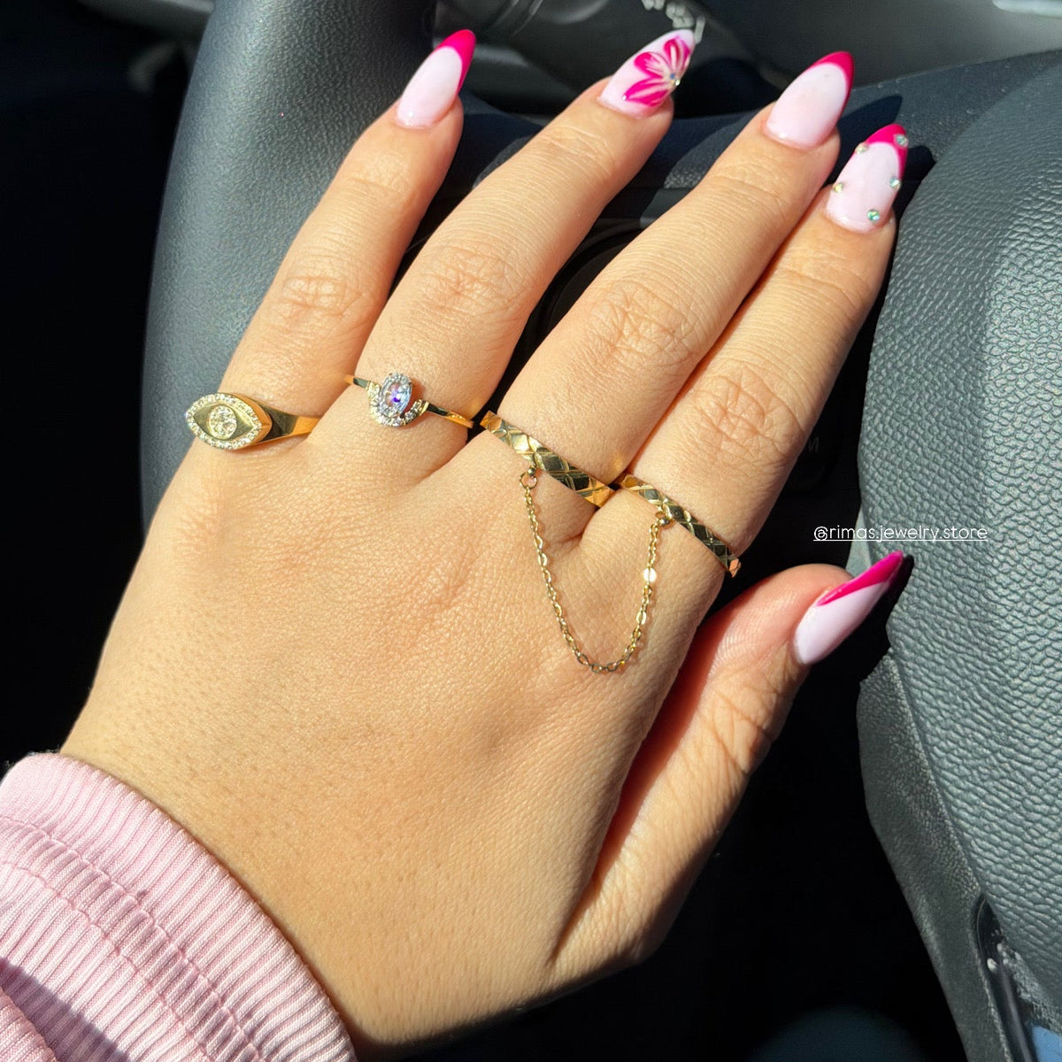 bijou-femme-bague-chaine-doree-ajustable